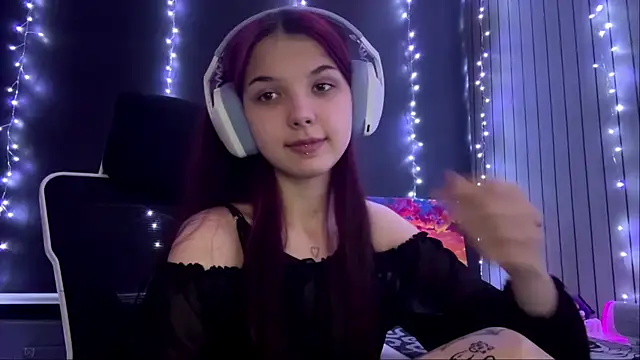 Živá chatovací místnost HanaMantanaDell