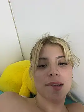 غرفة دردشة _Alicee_1 المباشرة