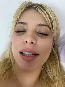 Chat ao vivo de _Alicee_1