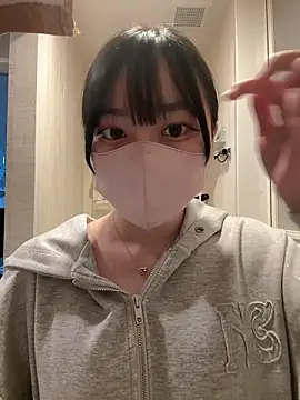 pinkudayo_girl's Live Chat Room