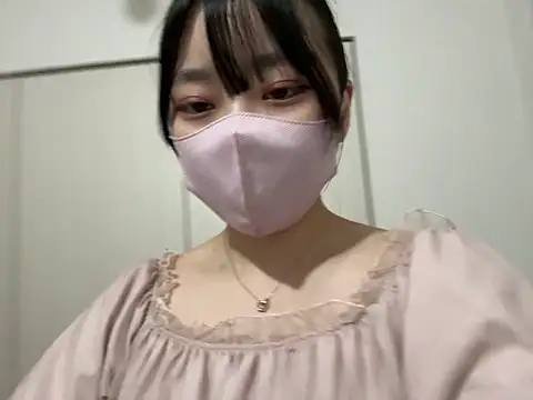 ห้องแชทสดของ pinkudayo_girl