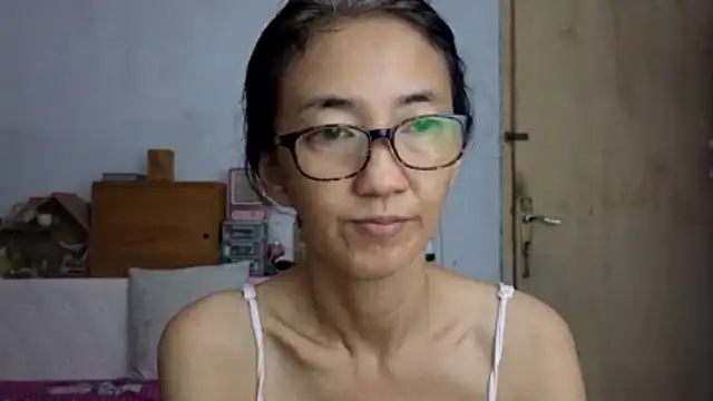 sexyCitty Adlı Modelin Canlı Sohbet Odası