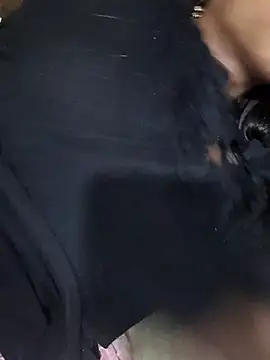 Živá chatovací místnost Itz_Aisha__