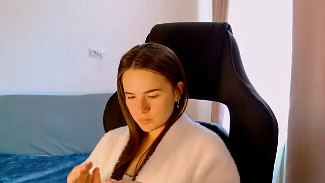 Chat soba uživo modela May_Bloom