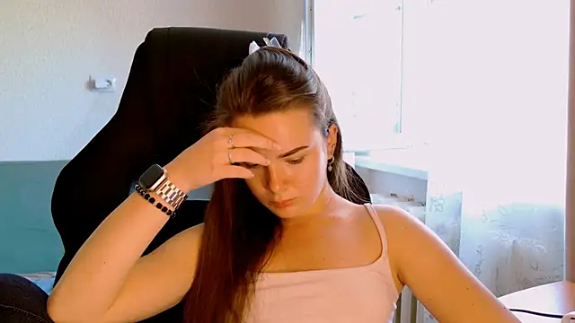 Chat ao vivo de May_Bloom