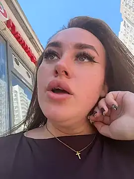Chat soba uživo modela KiraSunshine