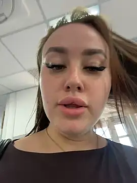 KiraSunshine's Live Chat Room