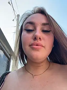 KiraSunshine – live chatrum