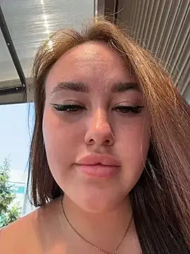 KiraSunshine's Live Chat Room