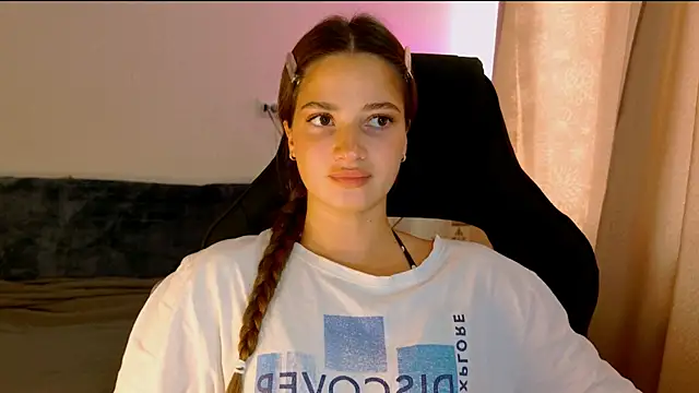 KiraVair Live Chatraum