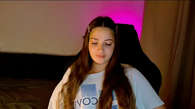 KiraVair Live Chatraum