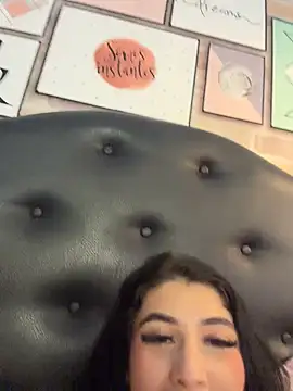 CherrySmirkXXX чат на живо