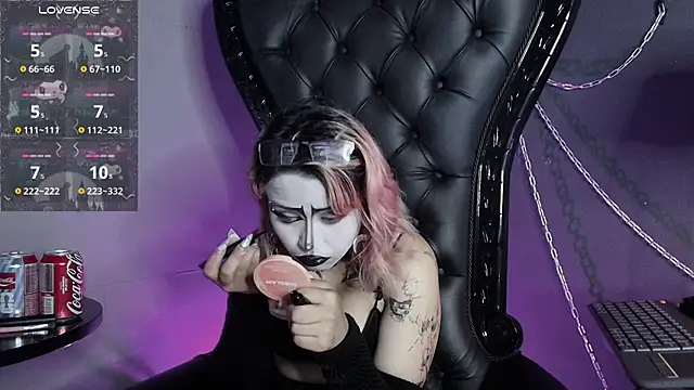Navier__ Cameră chat live