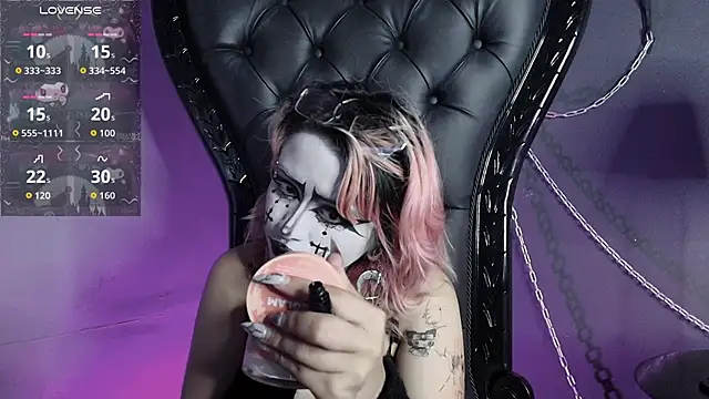 Navier__ Live Chatraum