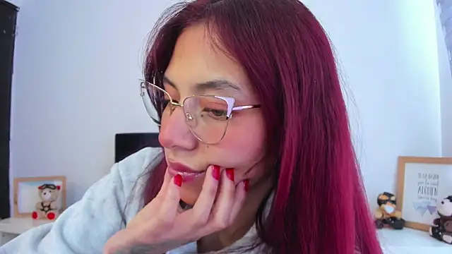 Pokój czatu na żywo – melanie_roux__