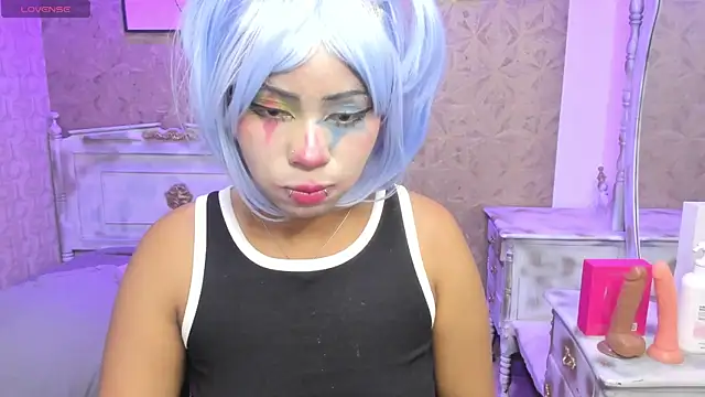Sofia_clk's Live Chat Room