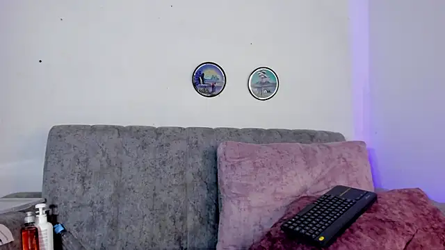Chat soba uživo modela 4kame4