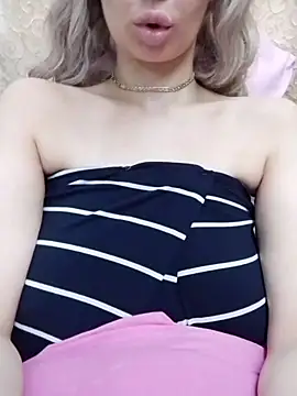 l0VE_Y0U_DEARのライブチャットルーム