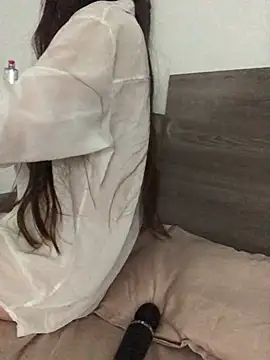 غرفة دردشة Writhing_First المباشرة