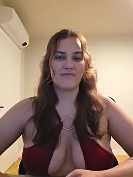 MiaRides19 – Naživo XXX chat