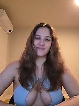 Sala de chat ao vivo de MiaRides19
