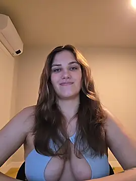MiaRides19's Live Chat Room