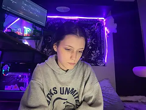 Živá chatovací místnost Lilactease