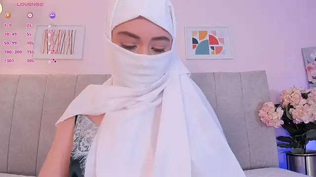 fatiima_'s Live Chat Room