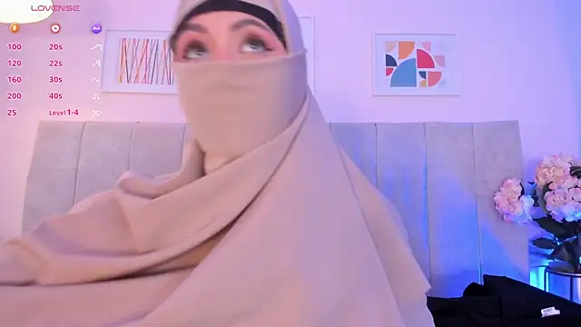 fatiima_ Adlı Modelin Canlı Sohbet Odası