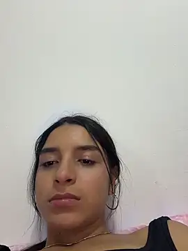 Chat soba uživo modela violeta365