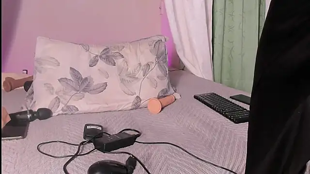 Blackywhiite's Live Chat Room