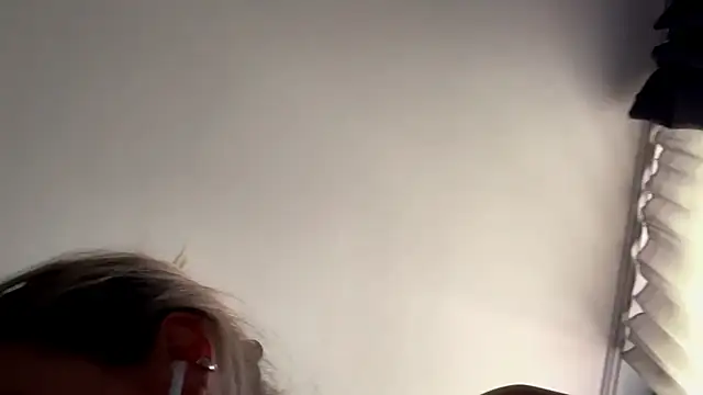 buvei Live Chatrum