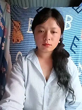 lisa-bae00 Adlı Modelin Canlı Sohbet Odası