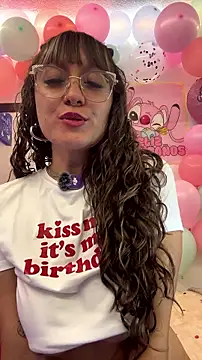 SammyGomez's Live Chat Room