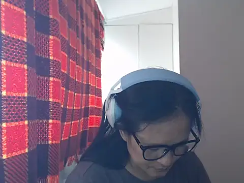 Kinkybela2025 Cameră chat live