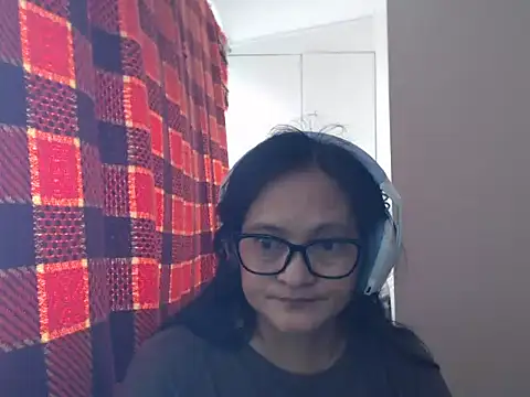 Kinkybela2025 Live Chatraum