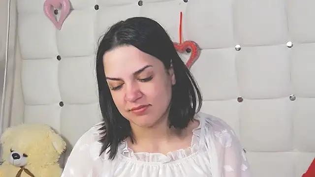 AlsouKass Adlı Modelin Canlı Sohbet Odası