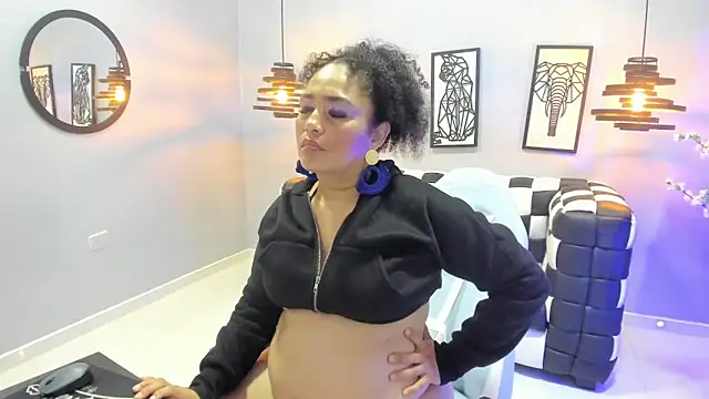 Bianca_Millf Live Chatraum