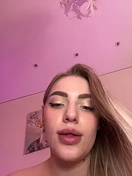 HugeBoobsAlice – live chatrum
