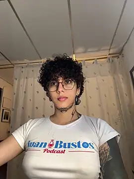 Abby_Evanns1's Live Chat Room