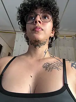 חדר צ'אט בשידור חי של Abby_Evanns1