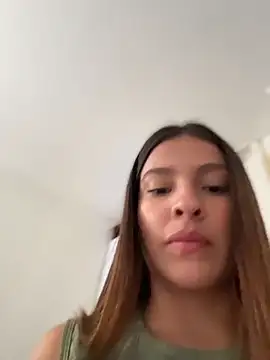 Talia_Bonet Adlı Modelin Canlı Sohbet Odası