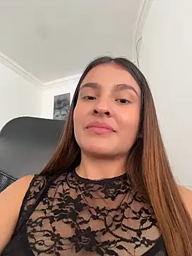 Talia_Bonet – Naživo chatovacia miestnosť