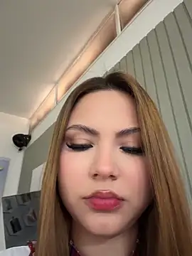Chat ao vivo de Beella1_