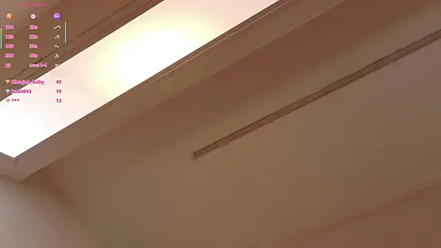 Sala de chat en directo de Emily_Baby20