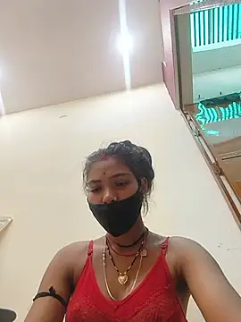Bhuvika_Love-143 Adlı Modelin Canlı Sohbet Odası