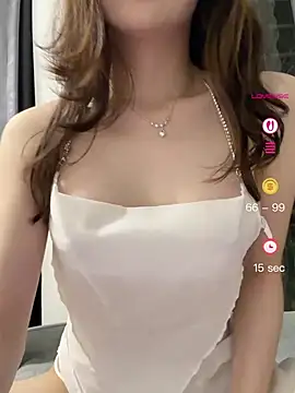 meimei_x Adlı Modelin Canlı Sohbet Odası