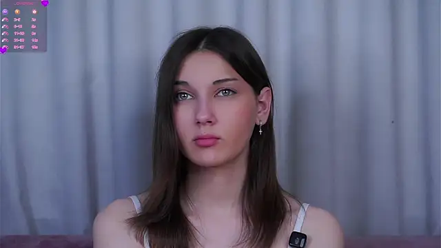 חדר צ'אט בשידור חי של KateCahee