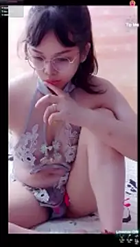 cutepets1 Adlı Modelin Canlı Sohbet Odası