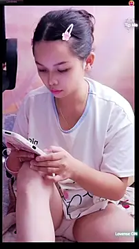 Chat soba uživo modela cutepets1
